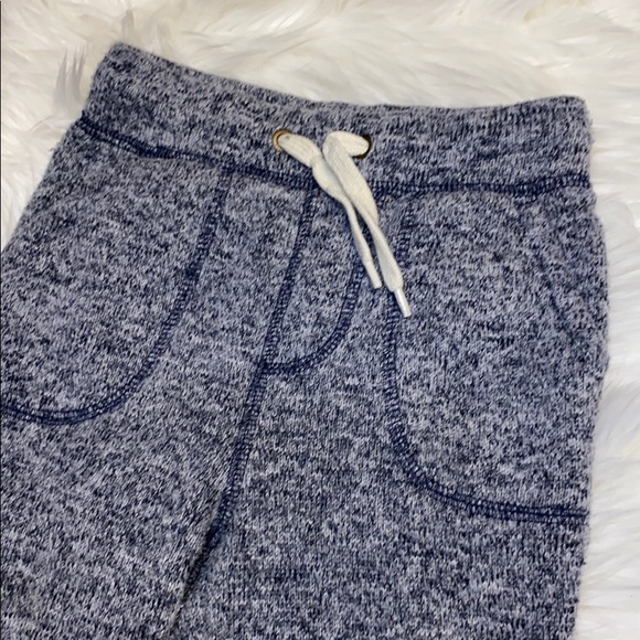 GAP baby boy joggers - 18-24 months - Picture 3 of 4